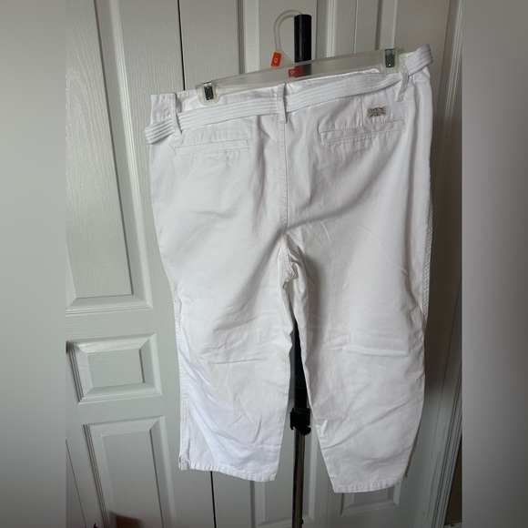 Lauren Ralph Lauren white belted chino cropped pants - Picture 2 of 6